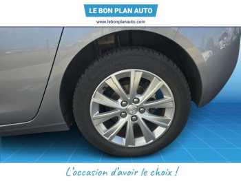 Photo 25 du bon plan PEUGEOT 308 1.6 BlueHDi 120ch Style S&S 5p occasion à 7490 €
