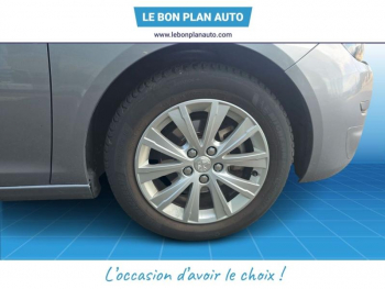 Photo 27 du bon plan PEUGEOT 308 1.6 BlueHDi 120ch Style S&S 5p occasion à 7490 €