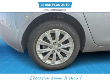 Photo 28 du bon plan PEUGEOT 308 1.6 BlueHDi 120ch Style S&S 5p occasion à 7490 €