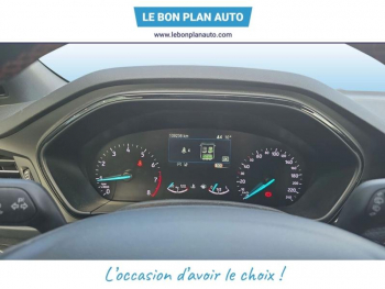 Photo 14 du bon plan FORD Focus 1.0 EcoBoost 125ch Stop&Start ST Line occasion à 12490 €