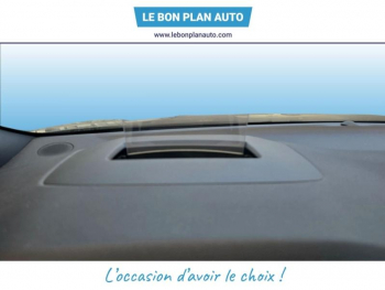 Photo 23 du bon plan FORD Focus 1.0 EcoBoost 125ch Stop&Start ST Line occasion à 12490 €