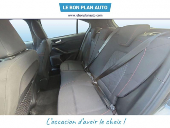 Photo 24 du bon plan FORD Focus 1.0 EcoBoost 125ch Stop&Start ST Line occasion à 12490 €