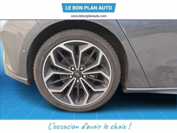 Photo 30 du bon plan FORD Focus 1.0 EcoBoost 125ch Stop&Start ST Line occasion à 12490 €