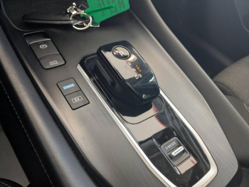 Photo 16 du bon plan NISSAN Qashqai e-POWER 190ch N-Connecta 2022 occasion à 25990 €