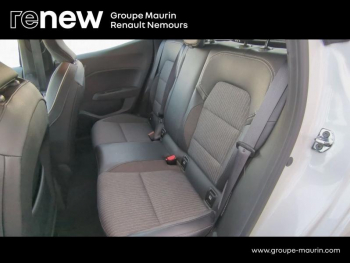 Photo 12 du bon plan RENAULT Clio 1.6 E-Tech hybride 140ch Intens -21N occasion à 16290 €