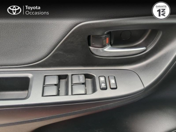 Photo 20 du bon plan TOYOTA Yaris 110 VVT-i Design 5p RC18 occasion à 11390 €