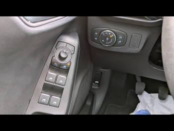 Photo 14 du bon plan FORD Puma 1.0 Flexifuel 125ch S&S mHEV Titanium occasion à 17900 €