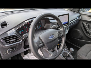 Photo 15 du bon plan FORD Puma 1.0 Flexifuel 125ch S&S mHEV Titanium occasion à 17900 €