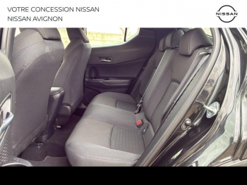 Photo 14 du bon plan TOYOTA C-HR 1.8 Hybride 122ch Dynamic E-CVT occasion à 22490 €