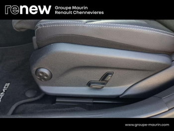 Photo 35 du bon plan MERCEDES-BENZ Classe C 200 184ch AMG Line 9G Tronic occasion à 30999 €