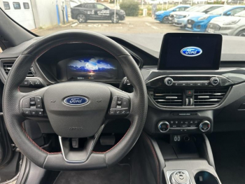 Photo 9 du bon plan FORD Kuga 2.5 Duratec 190ch FHEV ST-Line BVA occasion à 23490 €