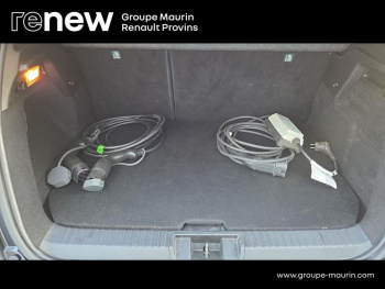 Photo 11 du bon plan RENAULT Captur 1.6 E-Tech hybride rechargeable 160ch Initiale Paris -21 occasion à 18900 €