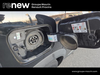 Photo 13 du bon plan RENAULT Captur 1.6 E-Tech hybride rechargeable 160ch Initiale Paris -21 occasion à 18900 €