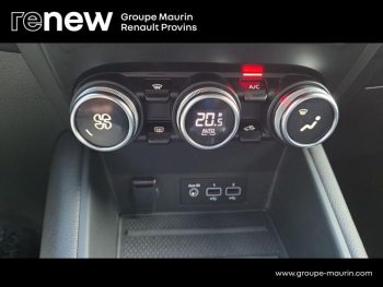 Photo 23 du bon plan RENAULT Captur 1.6 E-Tech hybride rechargeable 160ch Initiale Paris -21 occasion à 18900 €