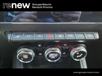 Photo 24 du bon plan RENAULT Captur 1.6 E-Tech hybride rechargeable 160ch Initiale Paris -21 occasion à 18900 €