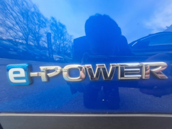 Photo 28 du bon plan NISSAN Qashqai e-POWER 190ch Business Edition 2022 occasion à 24990 €