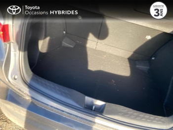 Photo 10 du bon plan TOYOTA C-HR 122h Edition 2WD E-CVT RC18 occasion à 17890 €