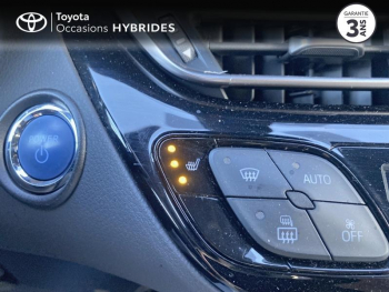 Photo 17 du bon plan TOYOTA C-HR 122h Edition 2WD E-CVT RC18 occasion à 17890 €