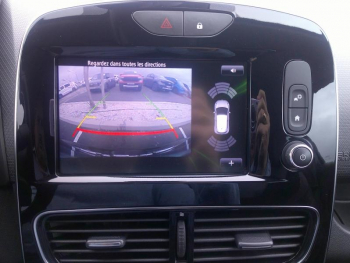 Photo 8 du bon plan RENAULT Clio 0.9 TCe 90ch energy Intens 5p Euro6c occasion à 12600 €