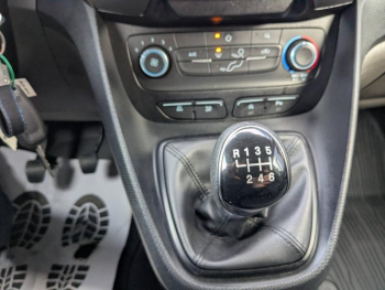 Photo 13 du bon plan FORD Transit Connect VUL L1 1.0E 100ch E85 Trend Business Nav occasion à 21900 €