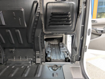 Photo 21 du bon plan FORD Transit Connect VUL L1 1.0E 100ch E85 Trend Business Nav occasion à 21900 €