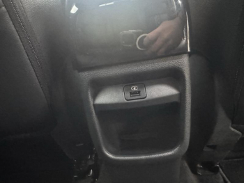 Photo 28 du bon plan NISSAN Juke 1.6 Hybrid 143ch Première Edition 2022.5 occasion à 20990 €