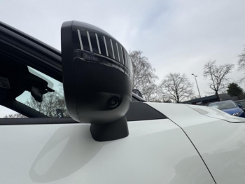 Photo 35 du bon plan NISSAN Juke 1.6 Hybrid 143ch Première Edition 2022.5 occasion à 20990 €