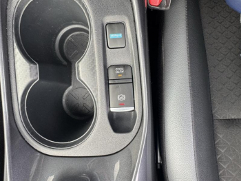 Photo 24 du bon plan NISSAN Juke 1.6 Hybrid 143ch N-Connecta 2023.5 occasion à 24490 €