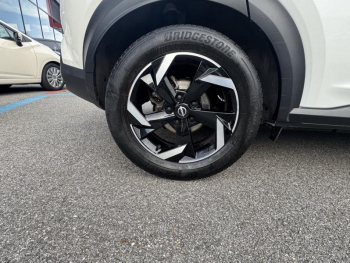 Photo 27 du bon plan NISSAN Juke 1.6 Hybrid 143ch N-Connecta 2023.5 occasion à 24490 €