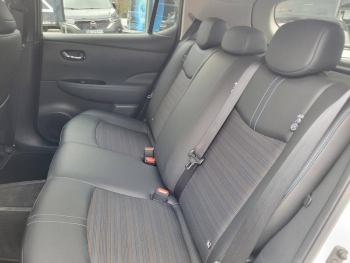 Photo 6 du bon plan NISSAN Leaf 150ch 40kWh N-Connecta 22 occasion à 15990 €