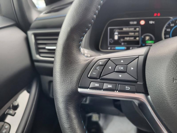 Photo 13 du bon plan NISSAN Leaf 150ch 40kWh N-Connecta 22 occasion à 15990 €