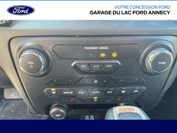 Photo 17 du bon plan FORD Ranger VUL 2.0 TDCi 213ch Super Cab Stormtrak BVA10 occasion à 33790 €