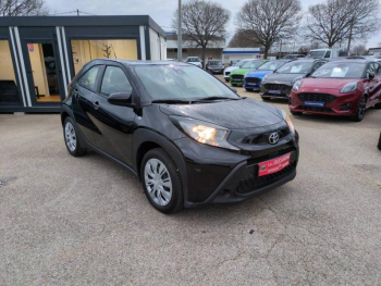 Photo 3 du bon plan TOYOTA Aygo X 1.0 VVT-i 72ch Dynamic S-CVT MY24 occasion à 15900 €
