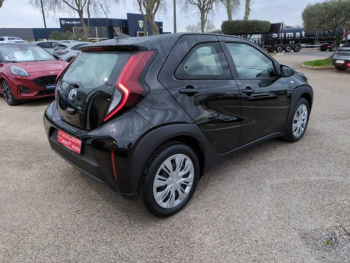 Photo 4 du bon plan TOYOTA Aygo X 1.0 VVT-i 72ch Dynamic S-CVT MY24 occasion à 15900 €