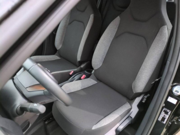 Photo 12 du bon plan TOYOTA Aygo X 1.0 VVT-i 72ch Dynamic S-CVT MY24 occasion à 15900 €