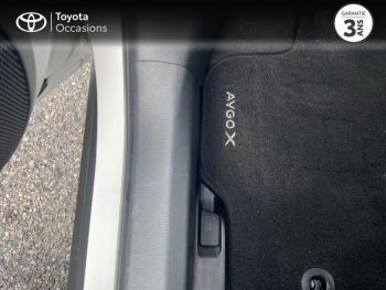 Photo 23 du bon plan TOYOTA Aygo X 1.0 VVT-i 72ch Active Business MY23 occasion à 12990 €
