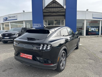 Photo 8 du bon plan FORD Mustang Mach-E 269ch Standard Range 72,6kWh Mach-E Propulsion occasion à 43990 €