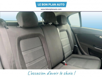 Photo 15 du bon plan FIAT Tipo 1.4 95ch Easy 5p occasion à 7990 €