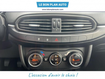 Photo 21 du bon plan FIAT Tipo 1.4 95ch Easy 5p occasion à 7990 €