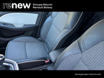 Photo 33 du bon plan RENAULT Clio 1.0 TCe 90ch Techno occasion à 15490 €