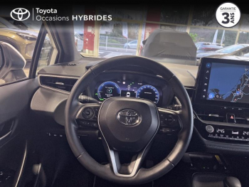 Photo 13 du bon plan TOYOTA Corolla 1.8 140ch Design Pack Confort occasion à 24990 €