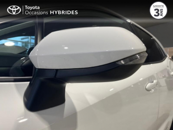 Photo 21 du bon plan TOYOTA Corolla 1.8 140ch Design Pack Confort occasion à 24990 €