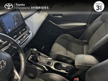 Photo 23 du bon plan TOYOTA Corolla 1.8 140ch Design Pack Confort occasion à 24990 €