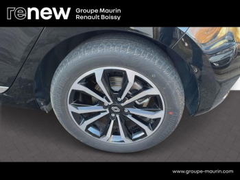 Photo 19 du bon plan RENAULT Clio 1.6 E-Tech 145ch full hybrid Techno - 25 occasion à 21200 €