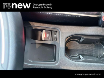 Photo 28 du bon plan RENAULT Clio 1.6 E-Tech 145ch full hybrid Techno - 25 occasion à 21200 €