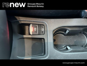 Photo 29 du bon plan RENAULT Clio 1.6 E-Tech 145ch full hybrid Techno - 25 occasion à 21200 €