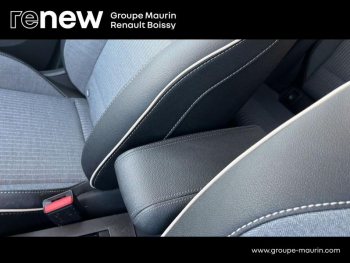 Photo 30 du bon plan RENAULT Clio 1.6 E-Tech 145ch full hybrid Techno - 25 occasion à 21200 €