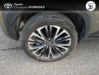 Photo 16 du bon plan TOYOTA Yaris Cross 116h Collection AWD-i MY22 occasion à 24500 €