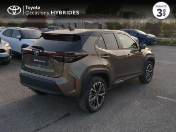 Photo 18 du bon plan TOYOTA Yaris Cross 116h Collection AWD-i MY22 occasion à 24500 €