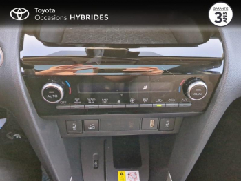 Photo 20 du bon plan TOYOTA Yaris Cross 116h Collection AWD-i MY22 occasion à 24500 €